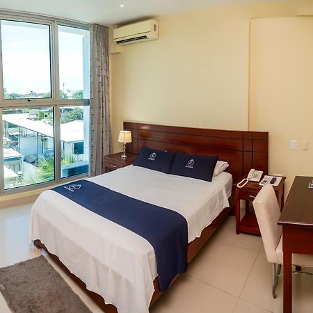 Lc Hoteles פיורה מראה חיצוני תמונה