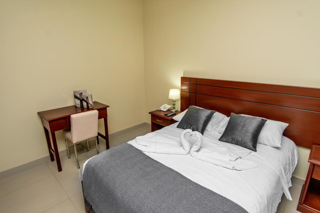 Lc Hoteles פיורה מראה חיצוני תמונה