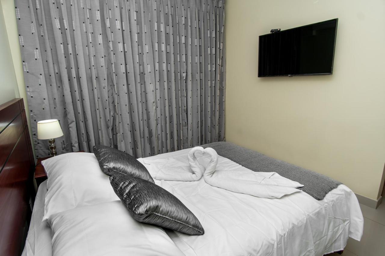 Lc Hoteles פיורה מראה חיצוני תמונה
