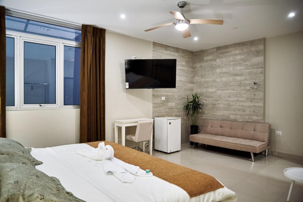 Lc Hoteles פיורה מראה חיצוני תמונה