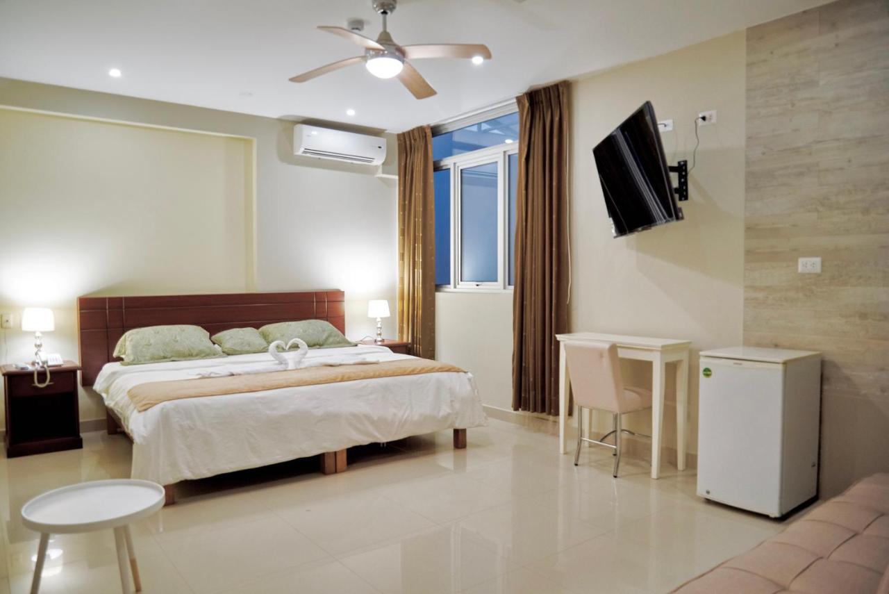 Lc Hoteles פיורה מראה חיצוני תמונה